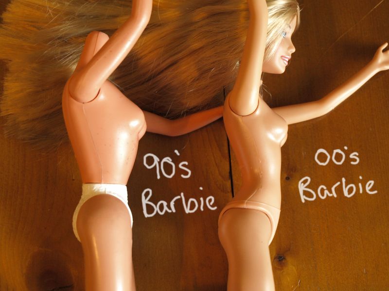 90's-barbie-vs-00's-barbie