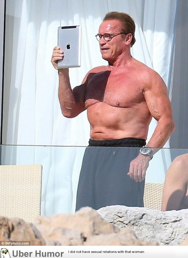 Arnold Schwarzenegger S Stomach Is A Sad Alien Funny Pictures Quotes Pics Photos Images Videos Of Really Very Cute Animals
