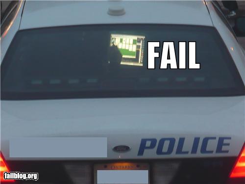 epic fail photos - Police Working FAIL