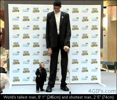 World’s tallest and shortest man