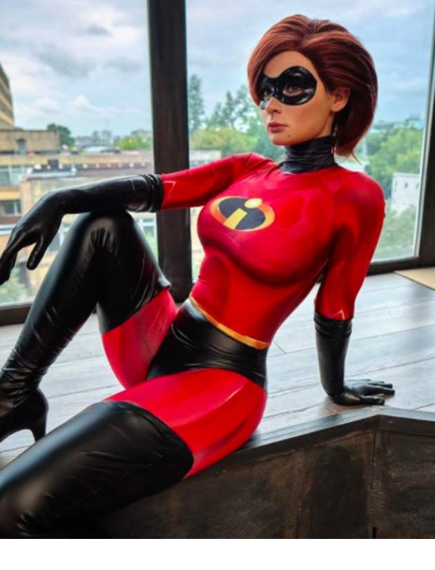 might be the sexiest cosplayer (25 Pictures